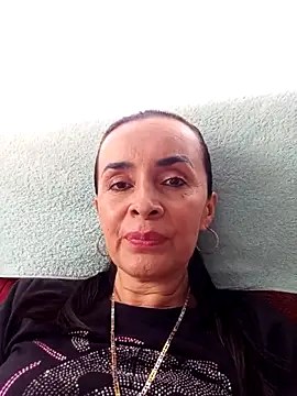 Snapshot of Samantha_Sullivan_ chatting on 10/13/25, 03:57 Samantha Sullivan online show from 10/13/25, 03:57
