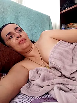 Samantha Sullivan  online show from 10/29/25, 12:15