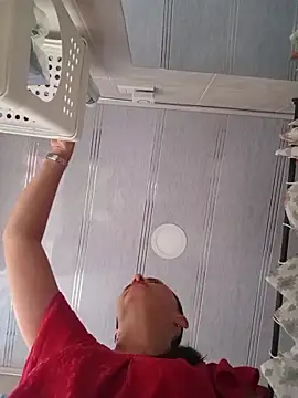 Samantha Sullivan  online show from 03/28/26, 10:33