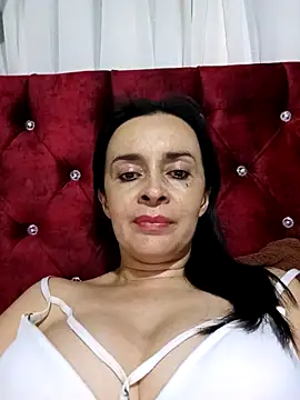 Snapshot of Samantha_Sullivan_ chatting on 02/19/25, 03:06 Samantha Sullivan online show from 02/19/25, 03:06