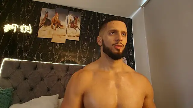 Cutetitslatin online show from 09/28/25, 06:37