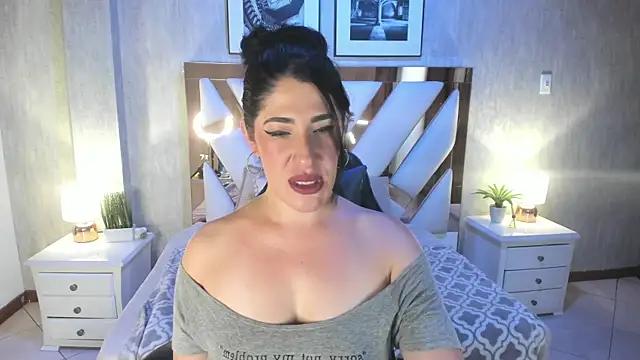 Vero wayne online show from 07/07/26, 01:25
