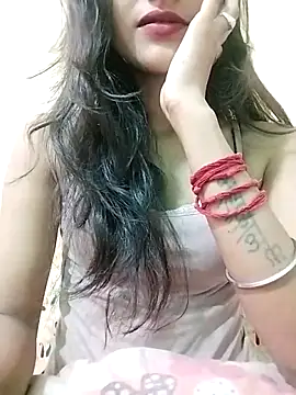 MISSQUEEN48 online show from 02/17/26, 04:54