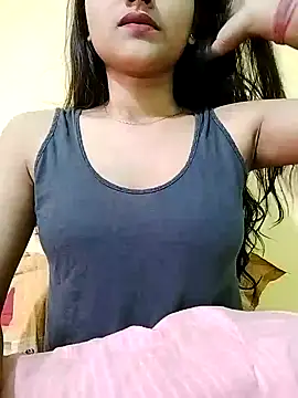 Snapshot of MISSQUEEN48 chatting on 02/11/25, 06:30 MISSQUEEN48 online show from 02/11/25, 06:30