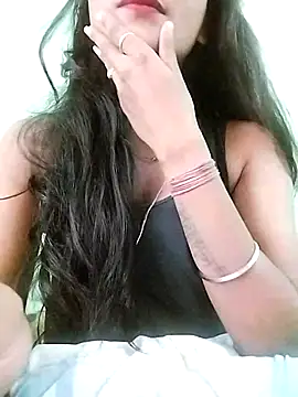 Snapshot of MISSQUEEN48 chatting on 02/23/25, 06:17 MISSQUEEN48 online show from 02/23/25, 06:17