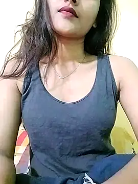 Snapshot of MISSQUEEN48 chatting on 02/15/25, 05:41 MISSQUEEN48 online show from 02/15/25, 05:41