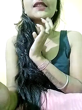 Snapshot of MISSQUEEN48 chatting on 02/13/25, 12:00 MISSQUEEN48 online show from 02/13/25, 12:00