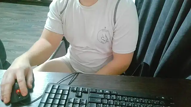 Snapshot of gamblingbum chatting on 02/24/26, 02:51 gamblingbum online show from 02/24/26, 02:51