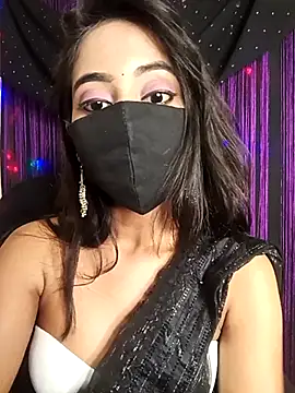 Snapshot of Sexy_eye-19 chatting on 02/15/25, 01:27 Sexy eye-19 online show from 02/15/25, 01:27