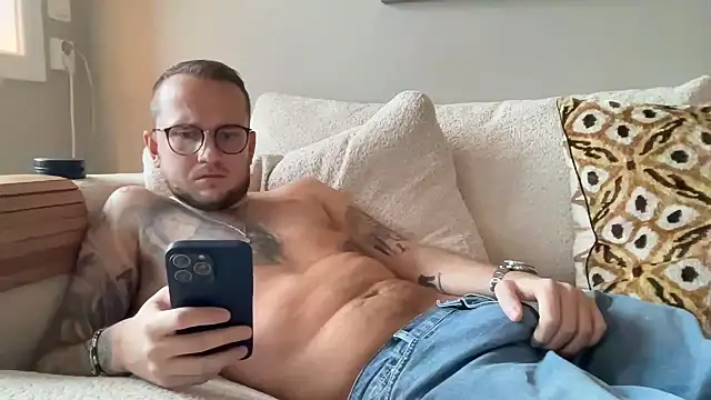 thehornyguy97 online show from 11/13/25, 10:19