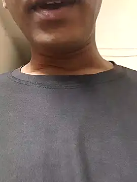 Snapshot of Wild-Honey chatting on 12/10/24, 02:39 Wild-Honey online show from 12/10/24, 02:39