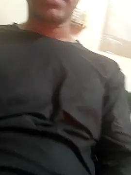 Snapshot of Wild-Honey chatting on 01/20/25, 07:47 Wild-Honey online show from 01/20/25, 07:47