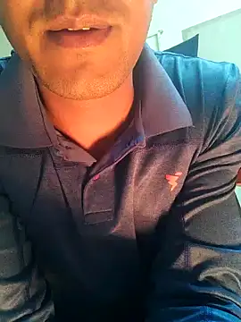 Snapshot of Wild-Honey chatting on 12/24/24, 11:06 Wild-Honey online show from 12/24/24, 11:06