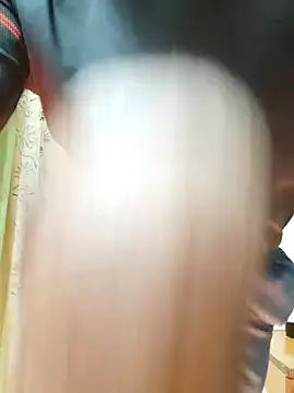 Snapshot of Wild-Honey chatting on 01/14/25, 03:04 Wild-Honey online show from 01/14/25, 03:04