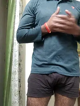 Snapshot of Wild-Honey chatting on 02/27/25, 03:18 Wild-Honey online show from 02/27/25, 03:18