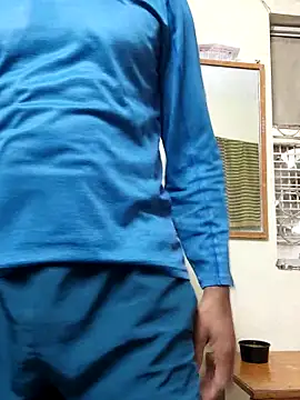 Snapshot of Wild-Honey chatting on 03/03/25, 03:49 Wild-Honey online show from 03/03/25, 03:49