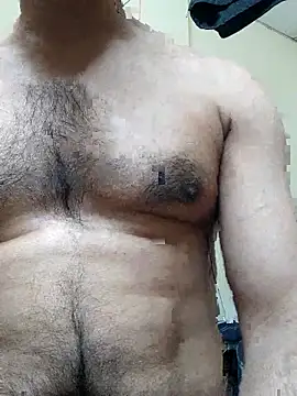 Snapshot of Wild-Honey chatting on 11/27/25, 12:38 Wild-Honey online show from 11/27/25, 12:38