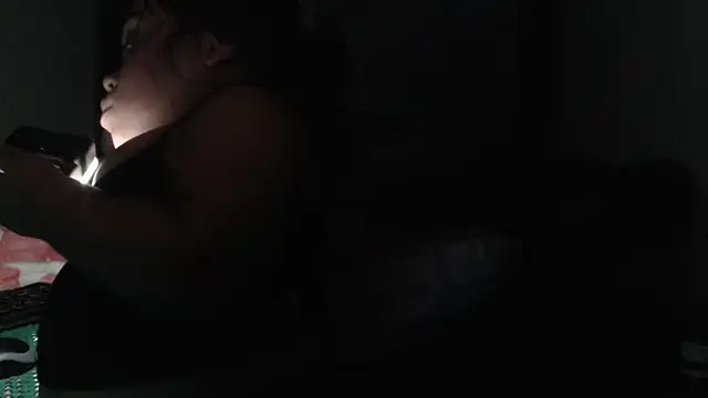 Snapshot of Michelle_Brooks chatting on 01/27/25, 06:09 Michelle Brooks online show from 01/27/25, 06:09