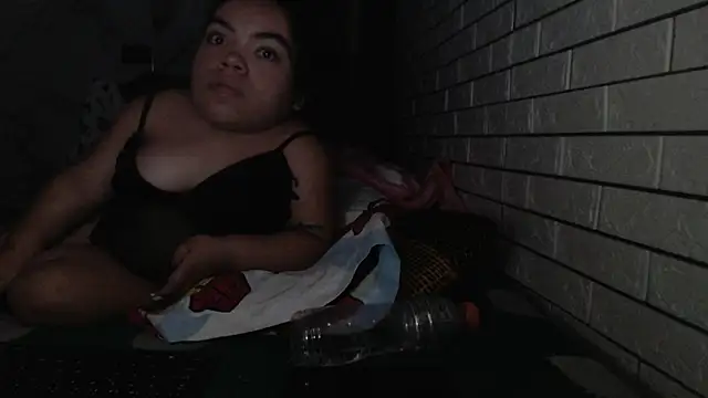 Snapshot of Michelle_Brooks chatting on 01/31/25, 11:45 Michelle Brooks online show from 01/31/25, 11:45