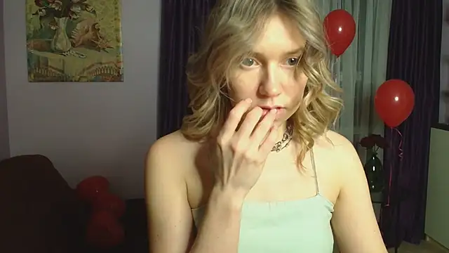 Snapshot of TaylorBre chatting on 02/12/25, 03:49 TaylorBre online show from 02/12/25, 03:49