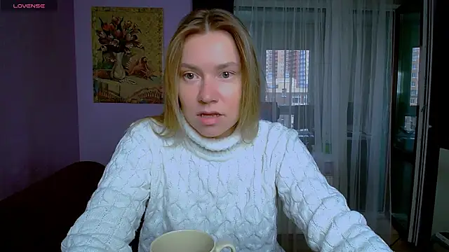 Snapshot of TaylorBre chatting on 10/05/25, 06:26 TaylorBre online show from 10/05/25, 06:26