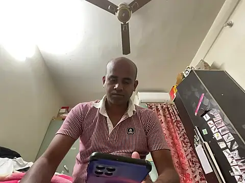 Snapshot of SammyChocolateIndian chatting on 02/06/25, 11:09 SammyChocolateIndian online show from 02/06/25, 11:09