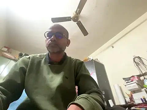 SammyChocolateIndian online show from 12/14/25, 01:06