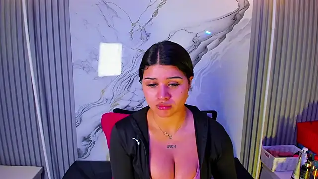 venusowen  online show from 04/09/26, 02:01