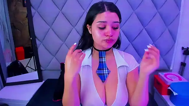 venusowen  online show from 12/22/25, 02:06