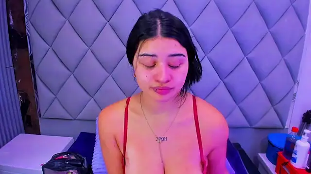 venusowen  online show from 11/10/25, 01:49