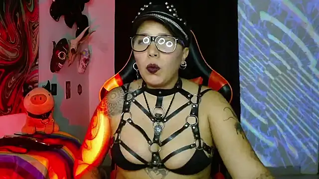 LilithSharon online show from 04/06/26, 07:15