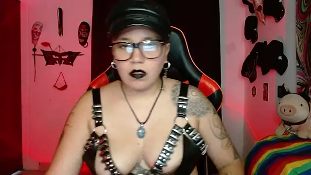 Snapshot of LilithSharon chatting on 06/28/26, 05:30 LilithSharon online show from 06/28/26, 05:30