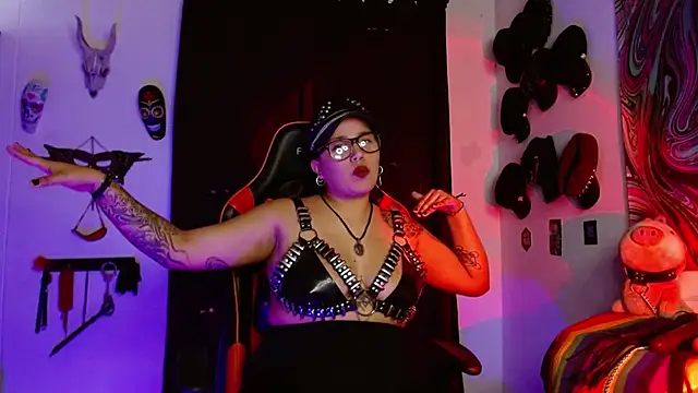 LilithSharon online show from 02/05/26, 04:47