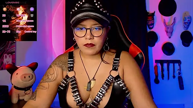 LilithSharon online show from 11/08/25, 05:05