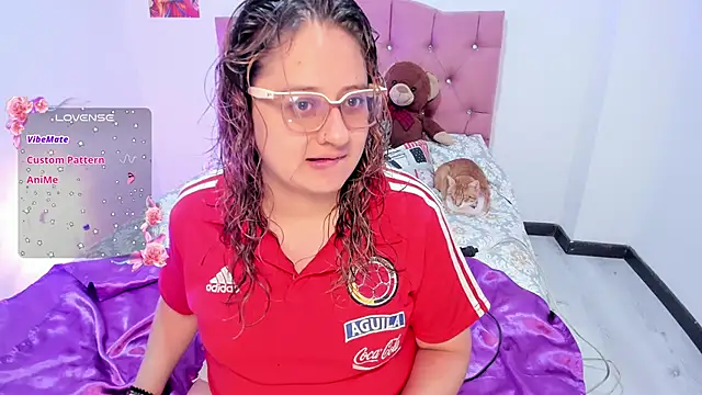 AnnieBigBoobs online show from 11/15/25, 09:19