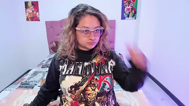 AnnieBigBoobs online show from 10/25/25, 04:00