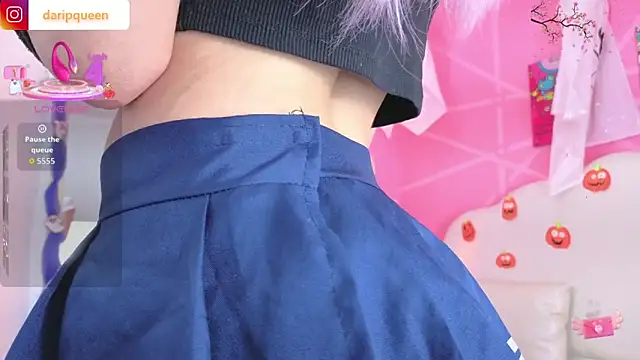 DaripQueen online show from 10/22/25, 03:00