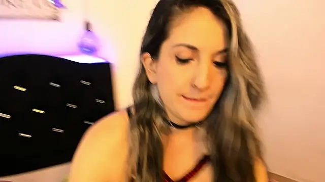 Vivi tits online show from 01/31/25, 11:35