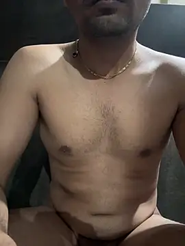 Snapshot of jd82000 chatting on 12/14/24, 01:49 jd82000 online show from 12/14/24, 01:49