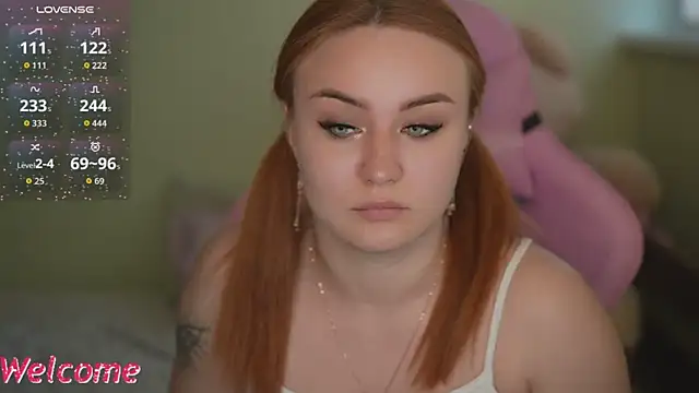 LovelyBell online show from 11/12/25, 09:13