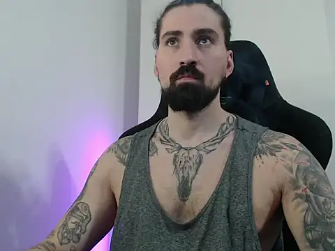 MateoHunk online show from 11/18/25, 11:02