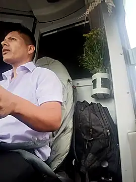 alexchir4 online show from 11/11/25, 12:55