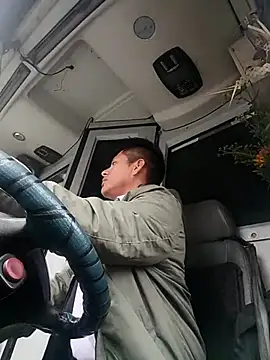 alexchir4 online show from 03/26/26, 12:58