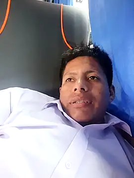 alexchir4 online show from 12/02/25, 08:21