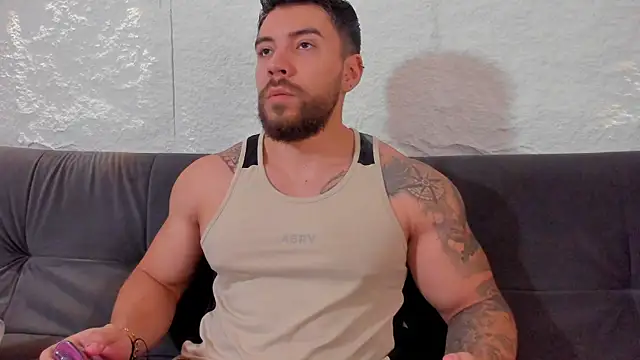  dreammr1  online show from 10/18/25, 07:49