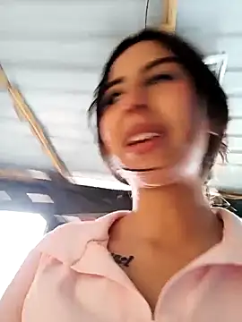 Kenia Moreno1 online show from 12/17/25, 02:22