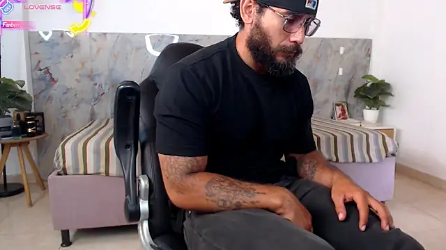hanz col online show from 04/15/26, 02:32