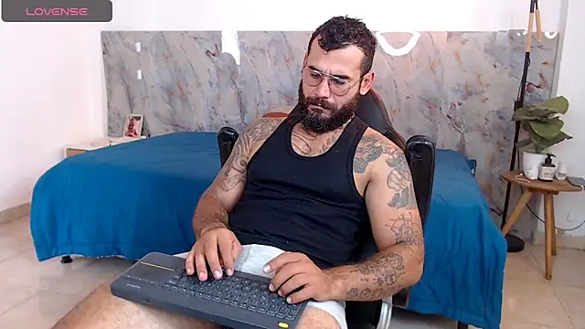 hanz col online show from 12/15/25, 03:51