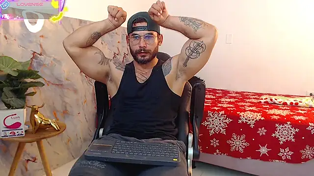 Snapshot of hanz_col chatting on 10/01/25, 01:04 hanz col online show from 10/01/25, 01:04