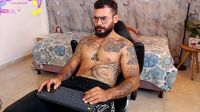 hanz col online show from 12/02/25, 11:45